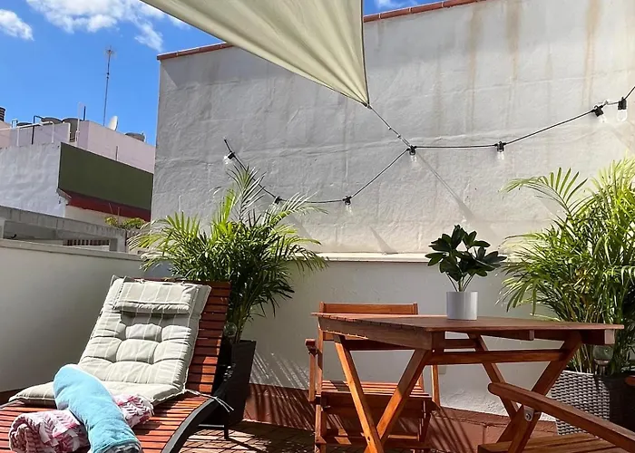 Sunny Cozy & Pretty Penthouse In Sc *