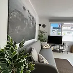 Sunny Cozy & Pretty Penthouse In Sc *