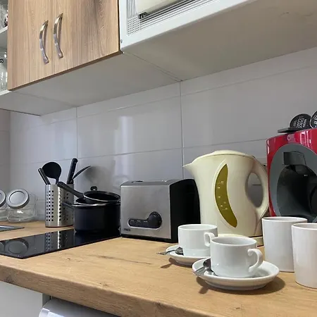 Апартаменты Sunny Cozy & Pretty Penthouse In Sc *