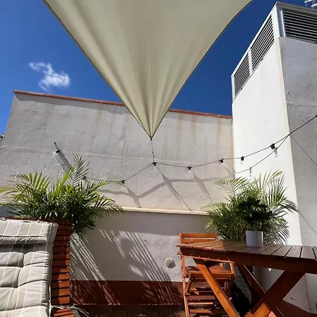 Sunny Cozy & Pretty Penthouse In Sc شقة *
